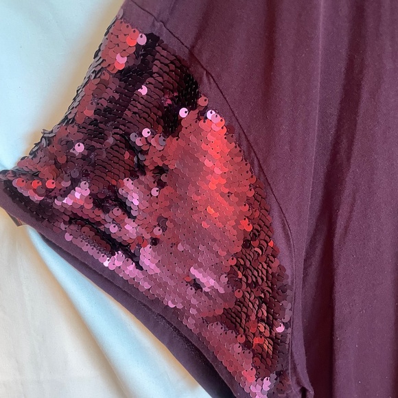 Torrid x Her Universe Disney Dumbo Sequin Sleeve Top - Size 4x - Picture 4 of 5